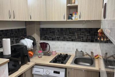 Garsonieră decomandată, mobilată în Rovine - 2