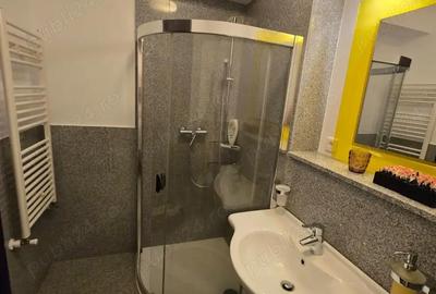 Apartament cu 3 camere decomandat în Mamaia - 2