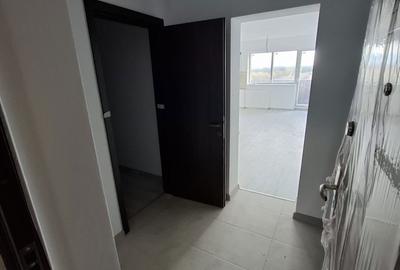 Apartament cu 2 camere decomandat în Exterior Vest - 3