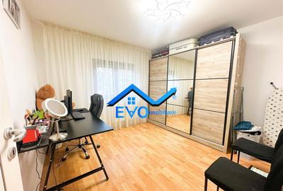Apartament cu 3 camere , 2 bai , Decomandat , zona Metalurgi - 8