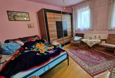 Casă cu 4 camere în Carani - 8