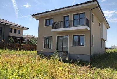 Casă individuală cu 4 camere cu Canalizare în Dezmir - 4