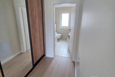 Casă cu 5 camere cu Canalizare în Central - 16