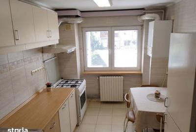 Apartament cu 3 camere decomandat în Drumul Taberei - 3
