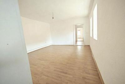 Casă cu 3 camere în Zădăreni - 3