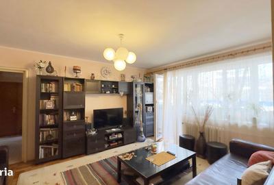 Apartament cu 3 camere semidecomandat în Drumul Taberei - 1