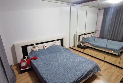 Apartament cu 3 camere decomandat în Valea Oltului - 19