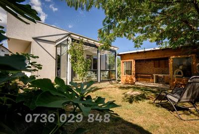 Casă cu 4 camere cu Teren 343 Mp în Central - 1