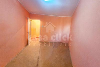 Apartament cu 2 camere decomandat în Micro 13 - 6