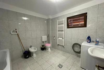 Casă cu 6 camere cu Teren 500 Mp în Firiza - 14