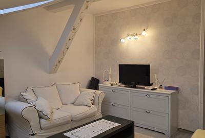 Apartament cu 3 camere semidecomandat în Drumul Taberei - 2