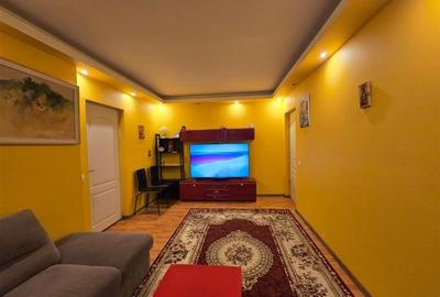 Apartament cu 3 camere semidecomandat, mobilat în Bucureștii Noi