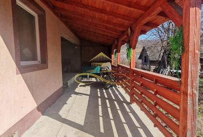 Casă individuală cu 2 camere cu Canalizare în Parava - 17