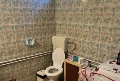 Casă cu 5 camere cu Teren 3800 Mp în Gura Teghii - 2