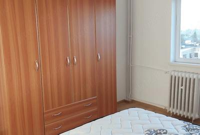 Apartament cu 2 camere decomandat în Republicii