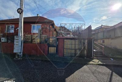 Casă cu 4 camere în Sebeș - 6