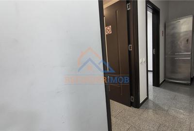 Apartament cu 3 camere decomandat în 13 Septembrie - 6