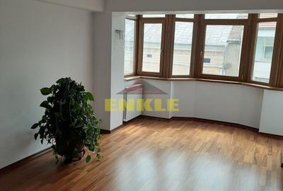 Apartament cu 2 camere decomandat în Central - 8