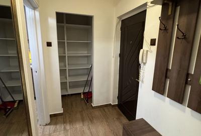 Apartament cu 2 camere semidecomandat în Berceni - 3
