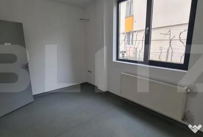 Spațiu comercial, de 15 mp, în Central - 1