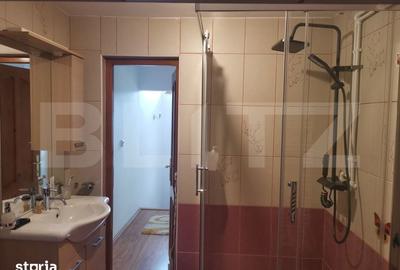 Casă cu 5 camere cu Teren 6700 Mp în Central - 4