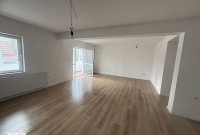 Apartament cu 3 camere în Unirea - 4