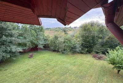 Casă cu 4 camere cu Garaj în Bârnova - 1