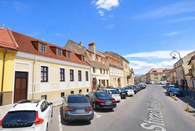 Spațiu comercial, de 315 mp, în Ultracentral - 9