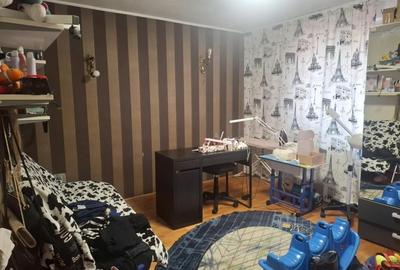 Casă cu 3 camere cu Teren 211 Mp în Central - 2