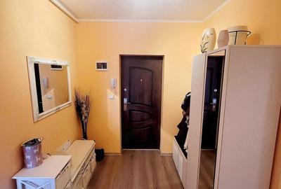 Apartament cu 3 camere decomandat în Calea Urseni - 2