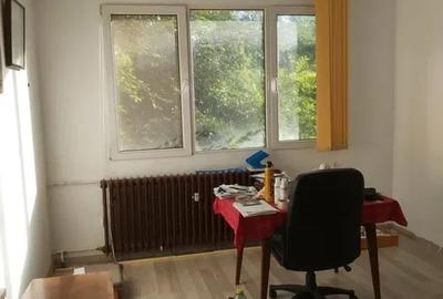 Apartament cu 4 camere decomandat în P-ța Reșița - 4