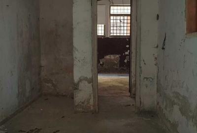 Spațiu comercial, de 110 mp, în Central - 3