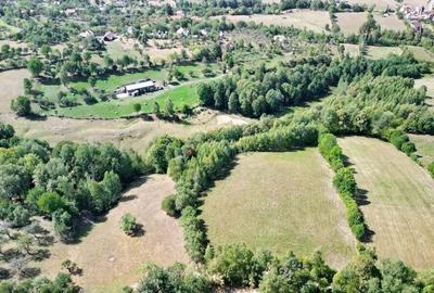 Teren intravilan, priveliste deosebita - 1