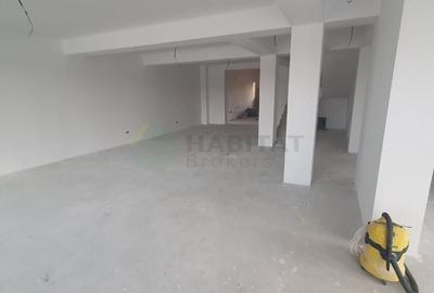 Vilă Spațioasă cu Vedere Superbă la Lac – Ghermănești Confort, Eleganță și Intim - 3