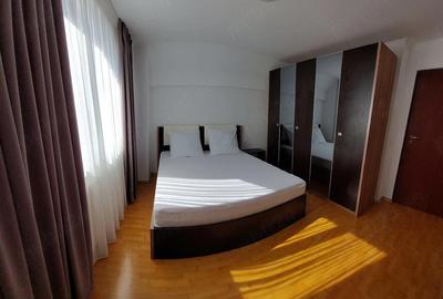 Apartament cu 3 camere decomandat în Central - 2