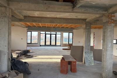 Casă cu 3 camere în Central - 3