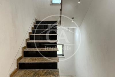 Casă cu 6 camere decomandat cu Teren 409 Mp în Orașul Nou - 7