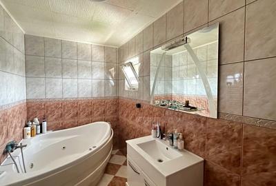 REV2003997 Vila 7 camere 250 mp utili Vatra Luminoasa - 8