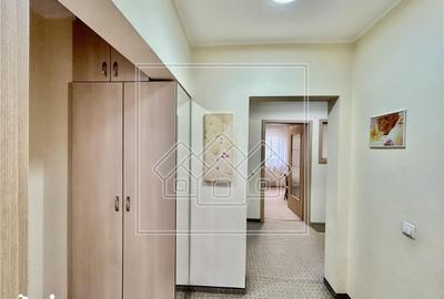 Apartament cu 3 camere decomandat în Terezian - 8