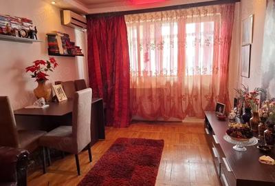 Apartament cu 2 camere decomandat în Micro 5 - 6