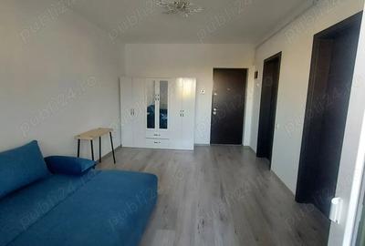 Garsonieră semidecomandată în Apărătorii Patriei