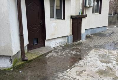 Casă cu 6 camere cu Teren 404 Mp în Buna Vestire - 12