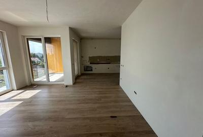 Apartament cu 2 camere decomandat în Freidorf - 11
