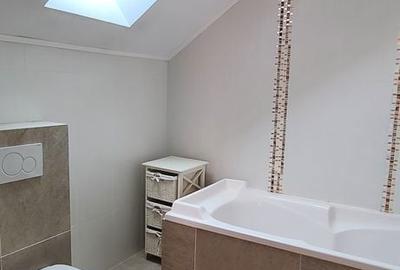 Casă cu 5 camere cu Teren 720 Mp în Aradul Nou - 5