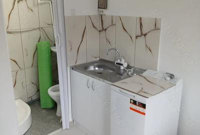 Vind garsoniera et1 zona liceu M eminesc lidel renovata total - 2
