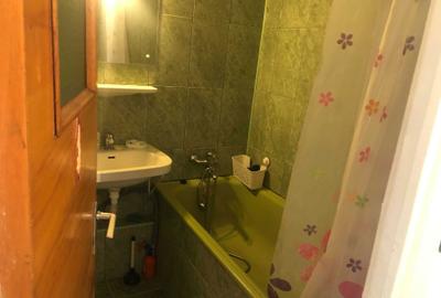 Garsonieră decomandată în 13 Septembrie