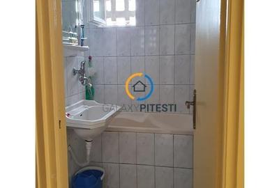 Apartament cu 3 camere semidecomandat în Calea București - 6