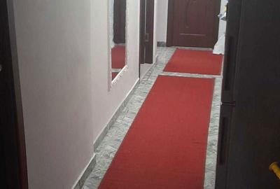 Apartament cu 3 camere decomandat în Central - 3