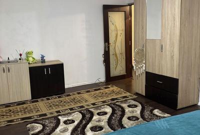 Apartament cu 2 camere decomandat în 1 Mai - 3