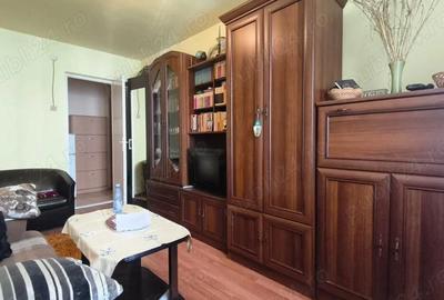 Apartament cu 2 camere semidecomandat în Dacia